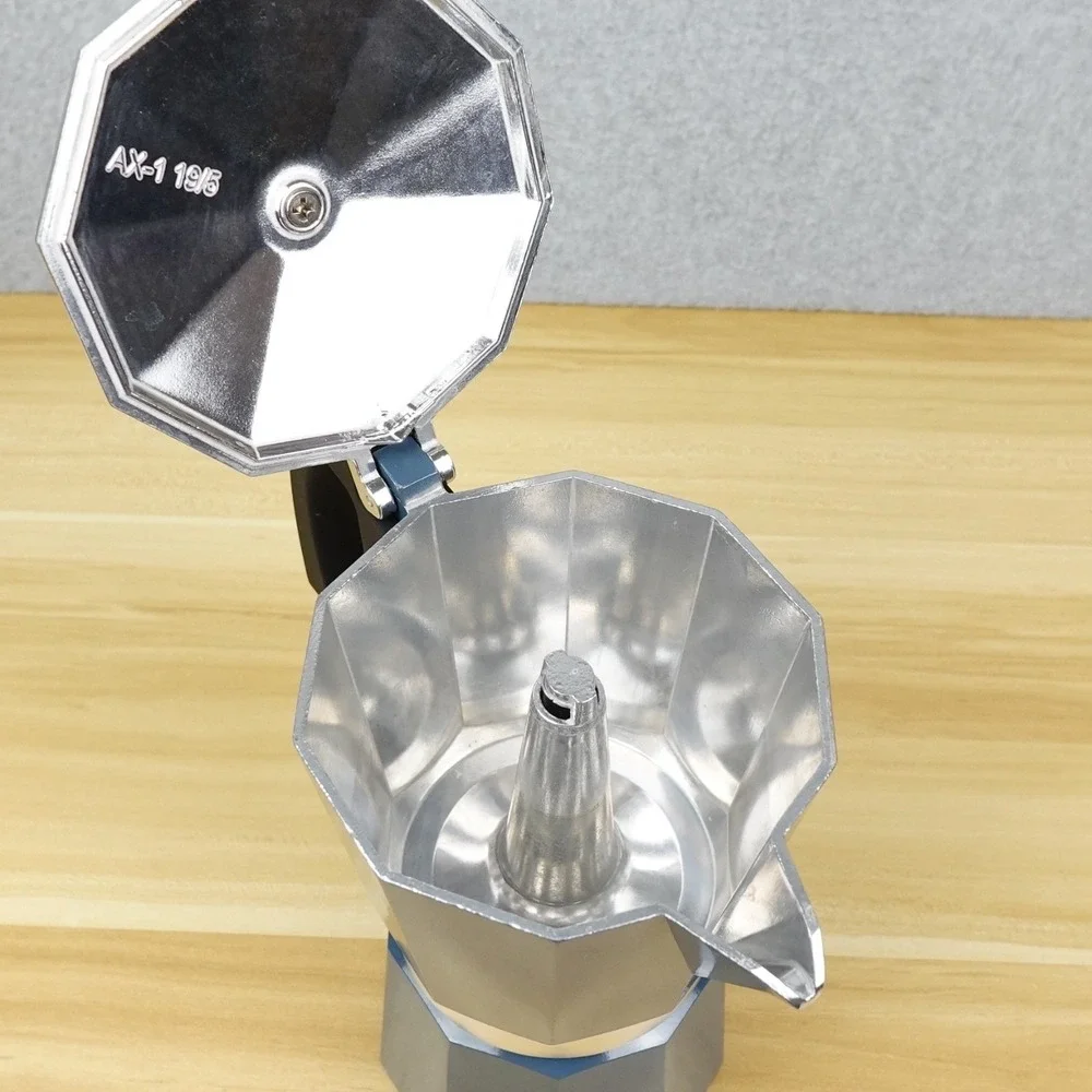 GROSCHE Milano Stovetop Espresso Maker Pot 9 Cups 450ml Blue Used Once